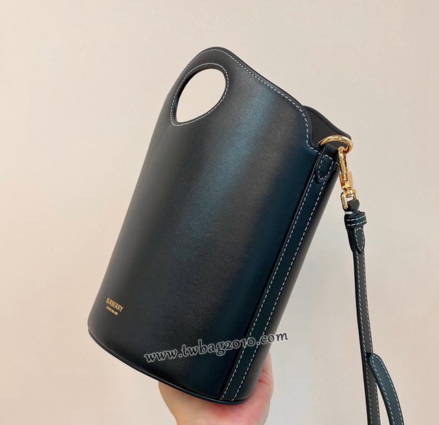 Burberry專門店新款水桶 巴寶莉明線皮革手提肩背女款水桶包 yxb1347